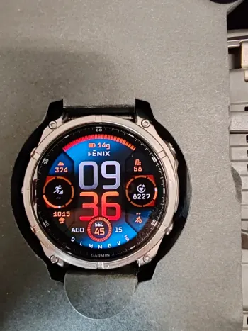 Used Garmin fenix 8 bike — image 2 of 5
