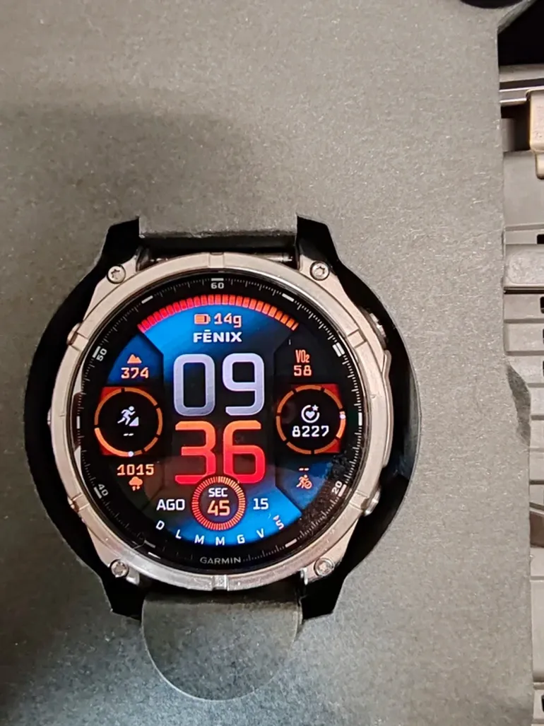 Used Garmin fenix 8 bike — image 2 of 5