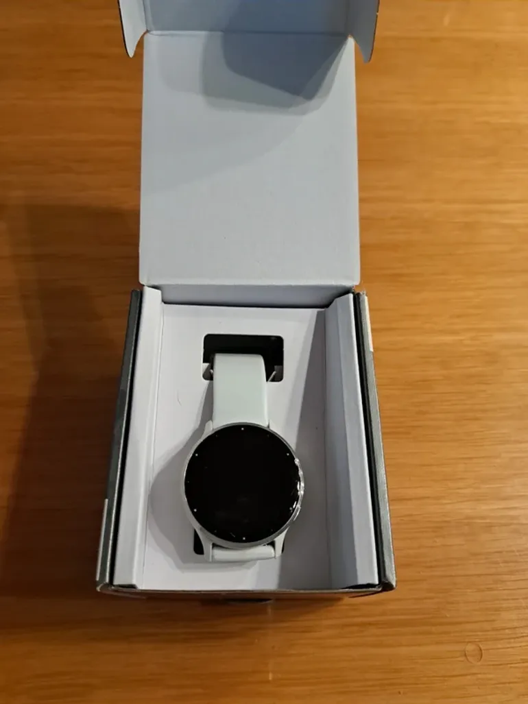 Used Garmin Venu 3 bike — image 2 of 3