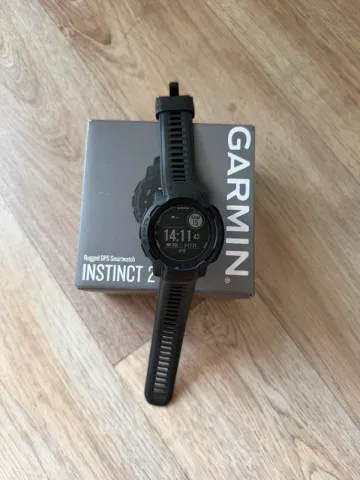 Käytetty Garmin Instinct 2 Electronics