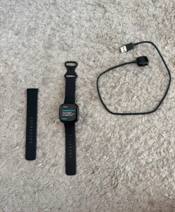 Used Decathlon Fitbit Versa 3 bike — image 1 of 4