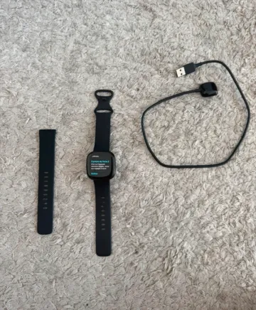 Used Decathlon Fitbit Versa 3 Electronics