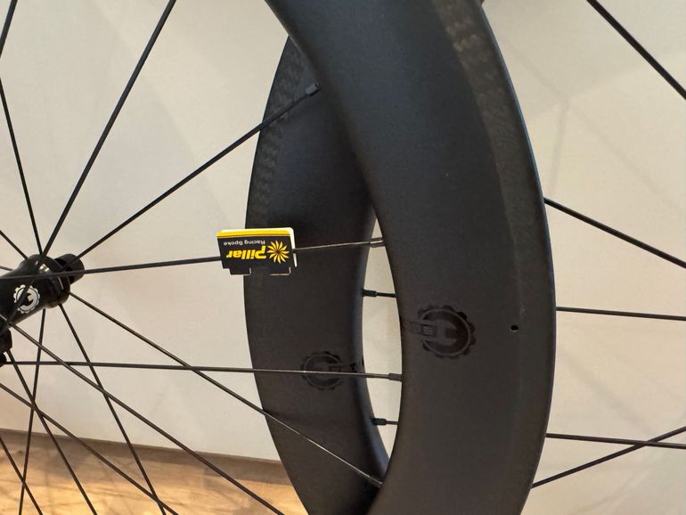 Used Elite-Wheels 60mm Carbon Rim Brake Wheelset – $ 785 | buycycle