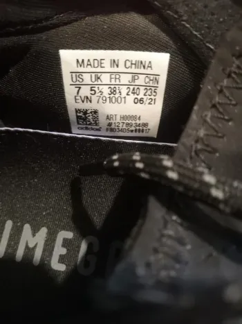 Käytetty Adidas Stella McCartney bike — kuva 3 / 5