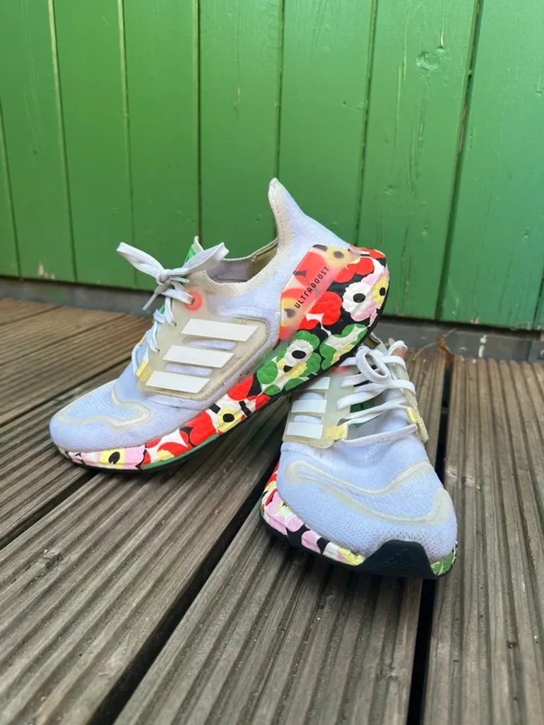 Tweedehands Adidas Ultraboost 22 W X Marimekko bike — afbeelding 1 van 11