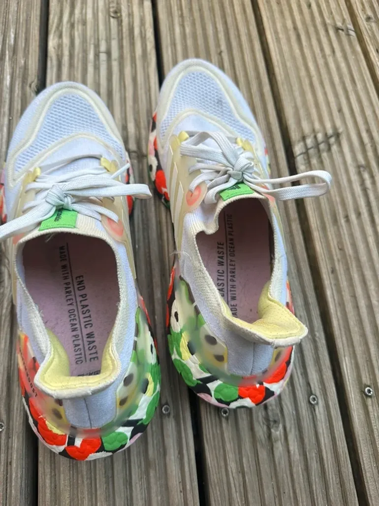 Tweedehands Adidas Ultraboost 22 W X Marimekko bike — afbeelding 4 van 11
