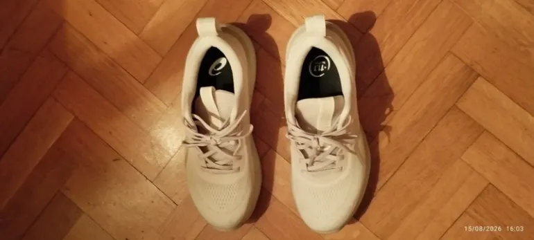 Tweedehands Asics Running Shoes bike — afbeelding 2 van 7