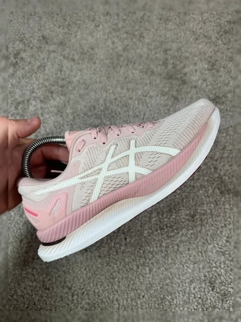 Used Asics GlideRide bike — image 5 of 12
