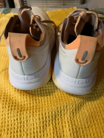 Used Asics Gel Nimbus 27 bike — image 5 of 7