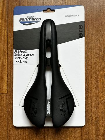 Käytetty San Marco ASPIDE SUPERLEGGERA CARBONIO 2024 Saddles & Seatposts