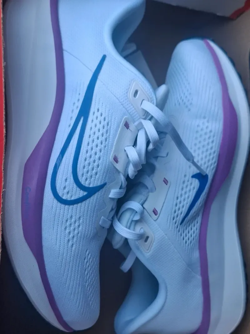 Used Nike Running Shoes Running Shoes