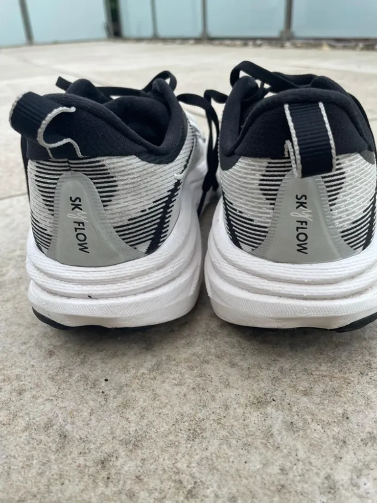 Used Lauf HOKA Skyflow bike — image 6 of 8