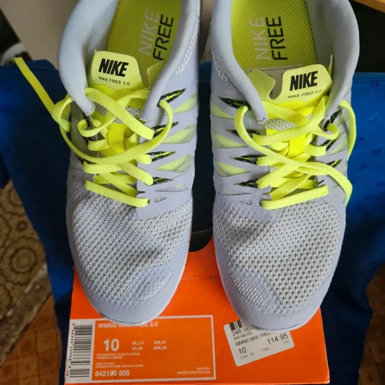 Nike Free Run 5.0 bike d'occasion — image 3 sur 11