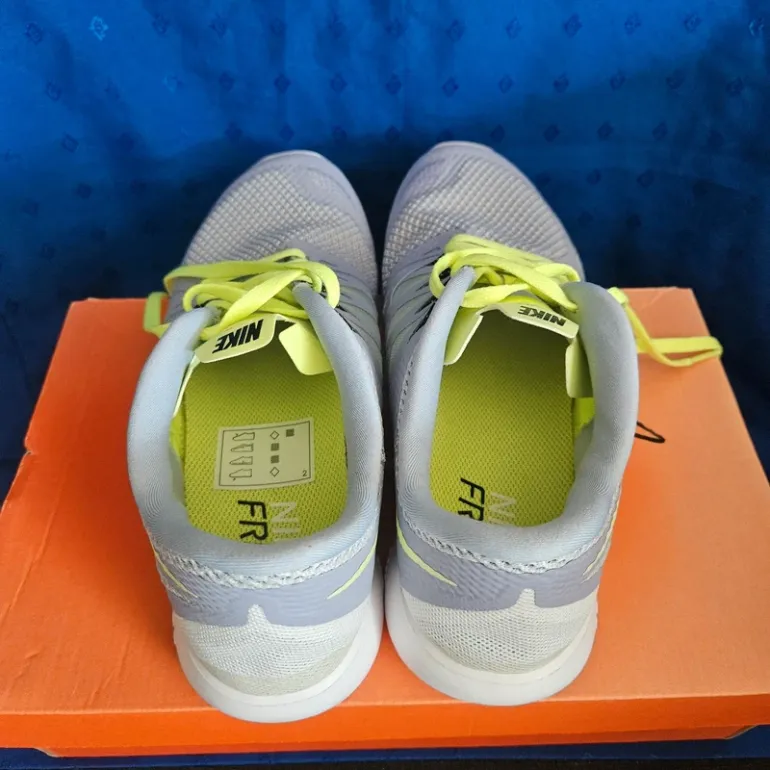 Nike Free Run 5.0 bike d'occasion — image 11 sur 11