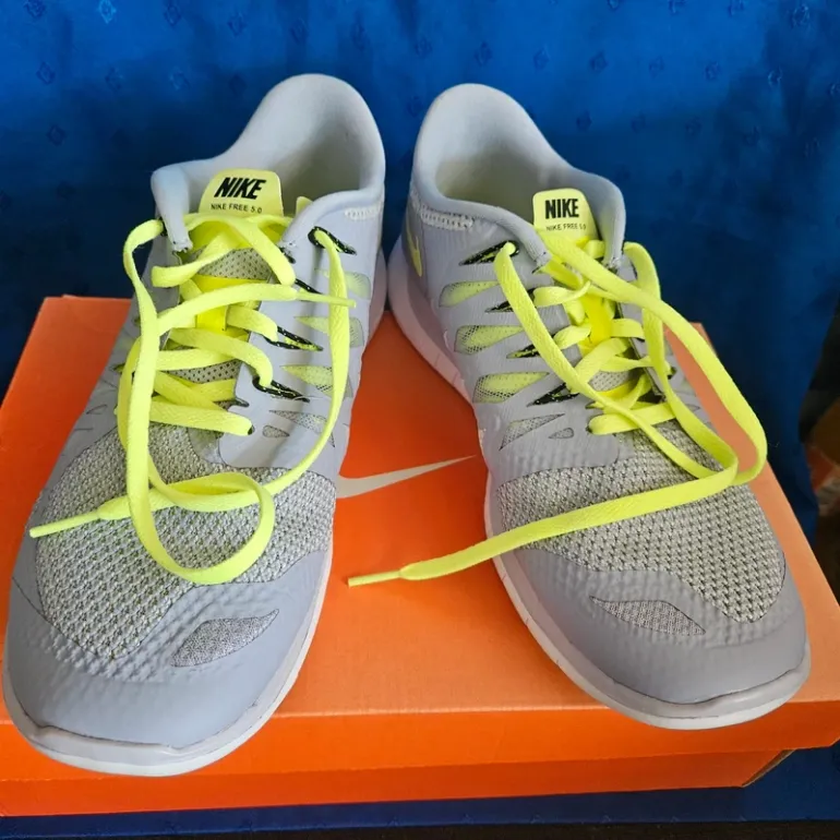 Nike Free Run 5.0 bike d'occasion — image 7 sur 11