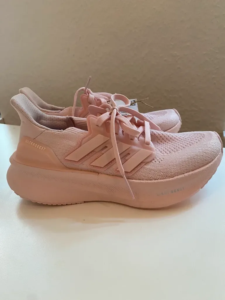 Used Adidas Ultraboost 5 W bike — image 2 of 6
