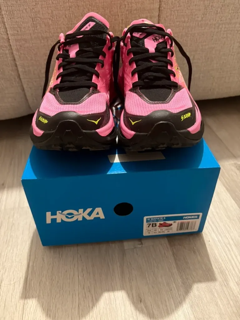 Used Rose HOKA Running Shoes bike — image 3 of 5