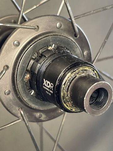 Zipp Firecrest 303 Disc Sram 2023 bike d'occasion — image 4 sur 4