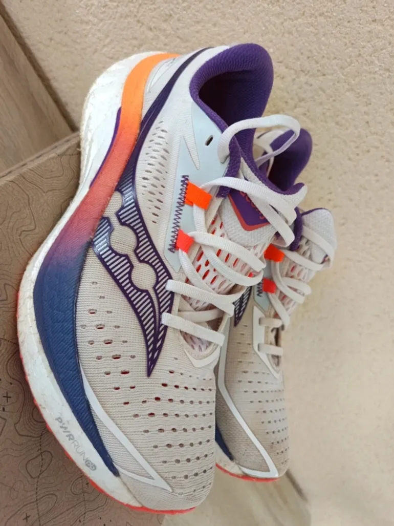 Gebrauchtes Saucony Endorphin speed 4 bike — Bild 8 von 8