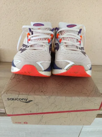 Gebrauchtes Saucony Endorphin speed 4 bike — Bild 1 von 8