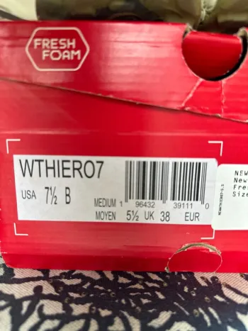 Gebrauchtes New Balance Hierro v7 bike — Bild 8 von 9