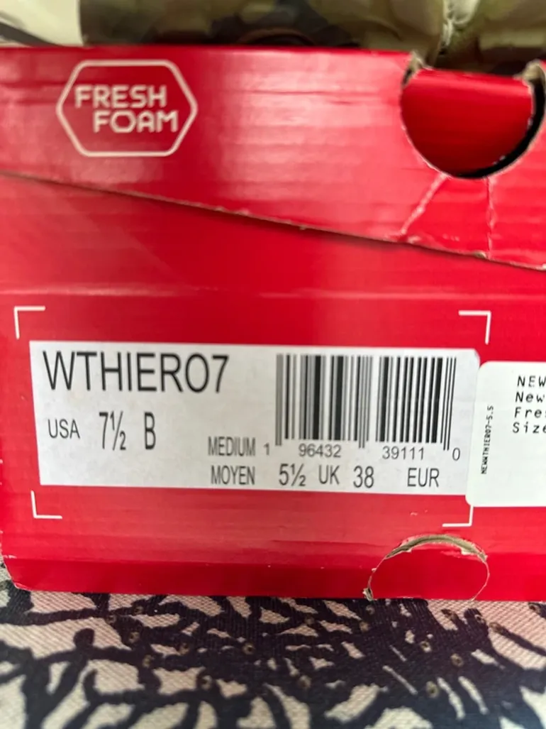 Gebrauchtes New Balance Hierro v7 bike — Bild 8 von 9