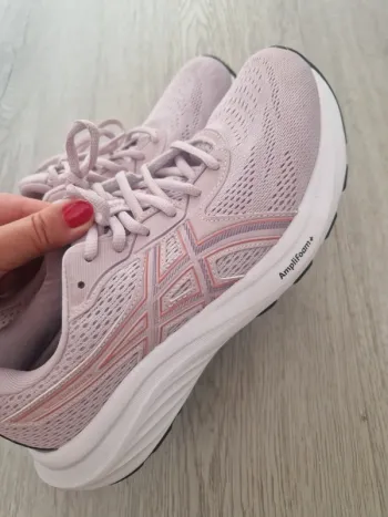 Used Asics Lauf-Sportschuhe bike — image 3 of 5