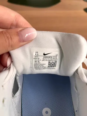 Tweedehands Nike Vomero 18 bike — afbeelding 5 van 5