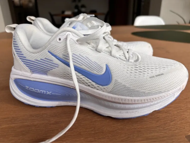Tweedehands Nike Vomero 18 bike — afbeelding 2 van 5