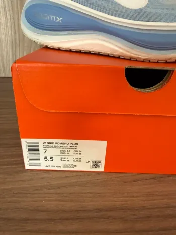 Käytetty Nike Vomero Plus bike — kuva 8 / 8