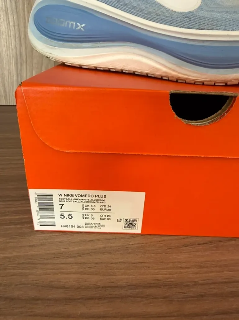 Käytetty Nike Vomero Plus bike — kuva 8 / 8