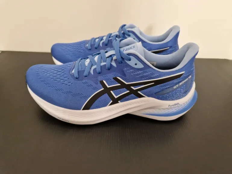 Used Asics Gel GT2000 12 bike — image 2 of 9
