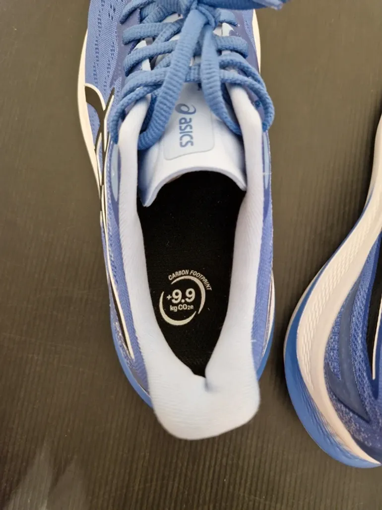 Used Asics Gel GT2000 12 bike — image 7 of 9