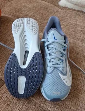 Käytetty Nike Zoom Fly 6 bike — kuva 2 / 5