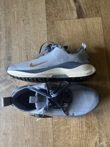 Used Story Infinity RN4 Gore-Tex React X bike — image 2 of 4