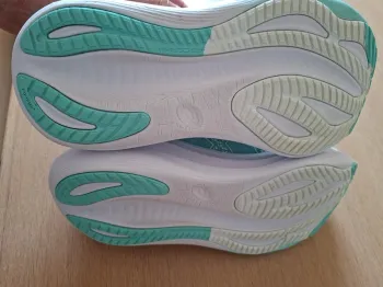 Použité Asics Gel-Nimbus 27 bike — obrázek 3 z 9
