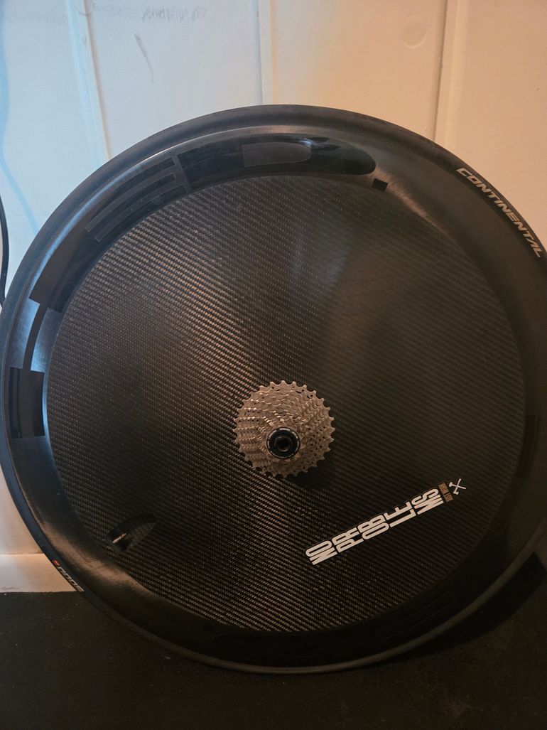 Used HED. Vanquish Disc 2023 bike — image 2 of 3