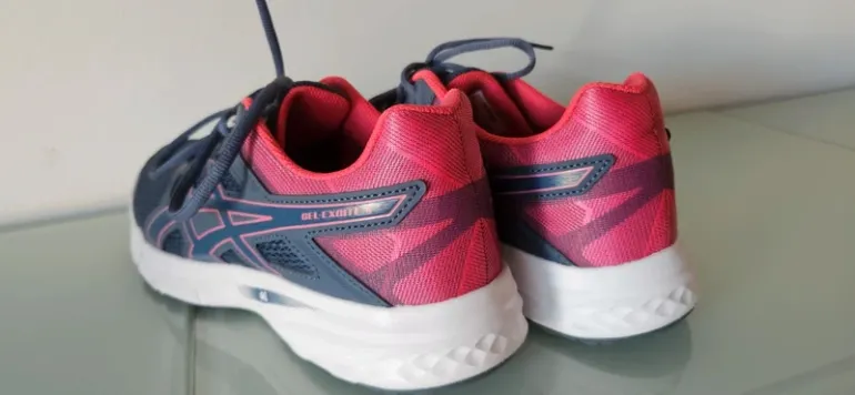 Gebrauchtes Asics Gel-Excite 5 bike — Bild 1 von 9