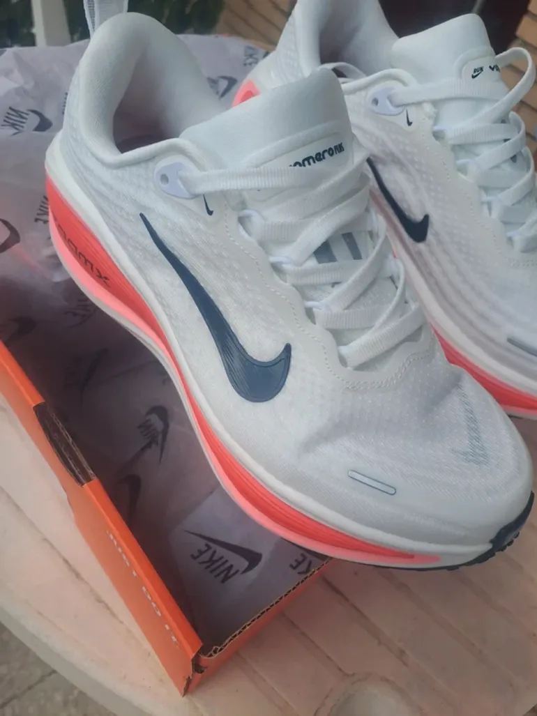 Nike Vomero Plus Run bike d'occasion — image 7 sur 7