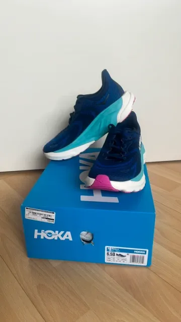 Gebrauchtes Hoka Arahi 8 bike — Bild 1 von 6