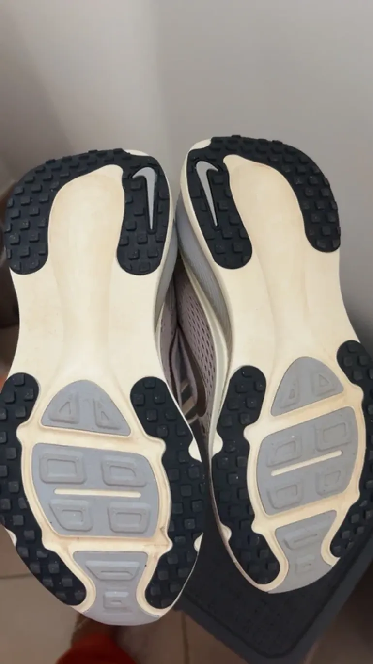 Tweedehands Nike Vomero 18 bike — afbeelding 5 van 5