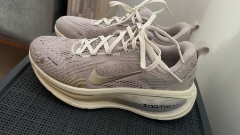 Tweedehands Nike Vomero 18 bike — afbeelding 3 van 5