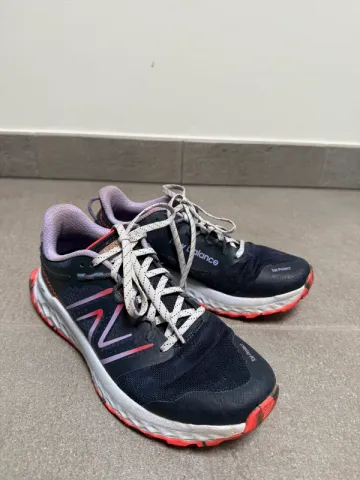 Used New Balance Trailrunning Schuhe Running Shoes
