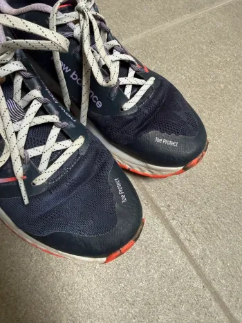 Used New Balance Trailrunning Schuhe bike — image 2 of 9