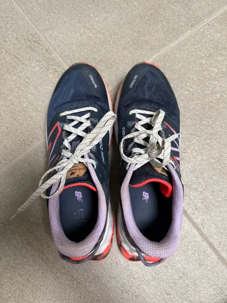 Used New Balance Trailrunning Schuhe bike — image 4 of 9