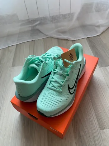 Nike Quest 6 bike de segunda mano — imagen 1 de 6