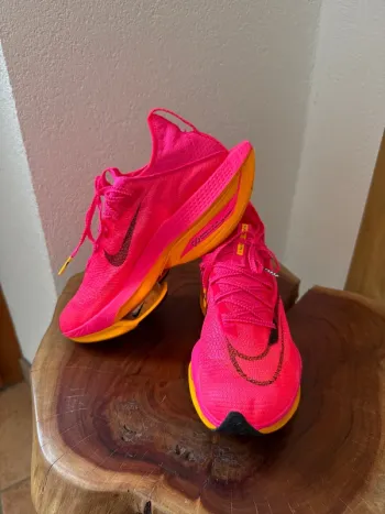 Tweedehands Nike Air Zoom Alphafly Next 2% bike — afbeelding 2 van 6