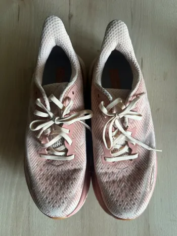 Used Hoka Clifton 9 bike — image 2 of 8