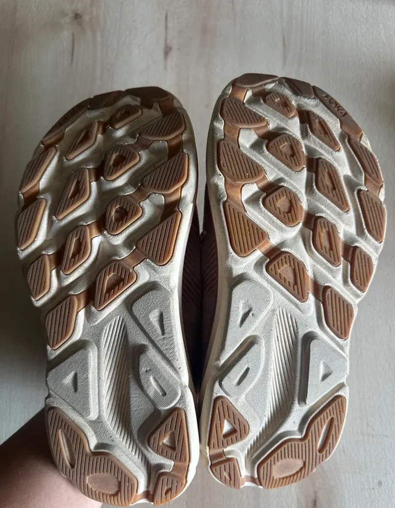 Used Hoka Clifton 9 bike — image 8 of 8