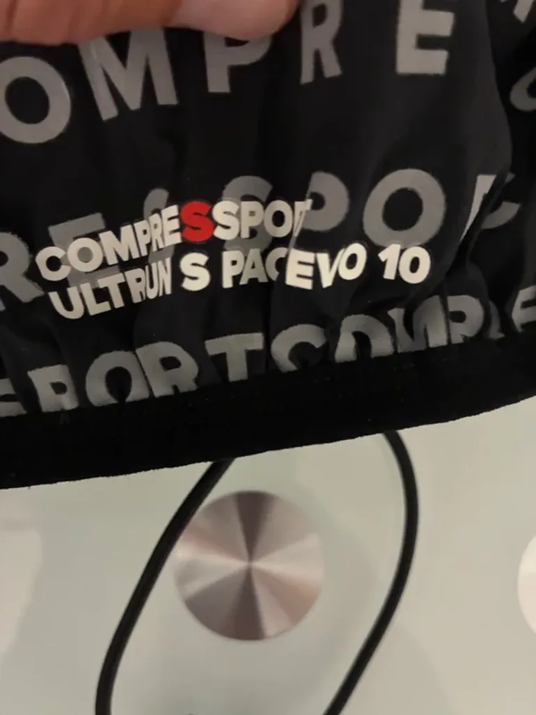 Used Compressport Ultrun S PackEvo10 bike — image 3 of 3